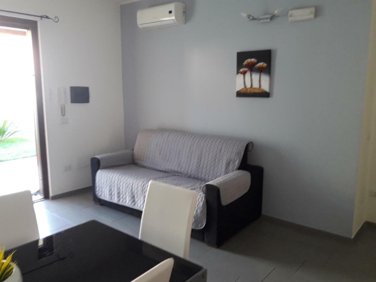 Lucrezia Apartment Valledoria  Εξωτερικό φωτογραφία