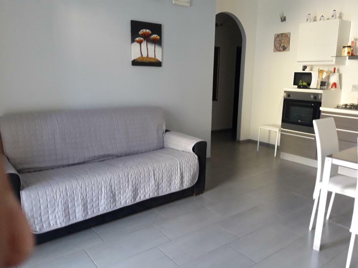 Lucrezia Apartment Valledoria  Εξωτερικό φωτογραφία