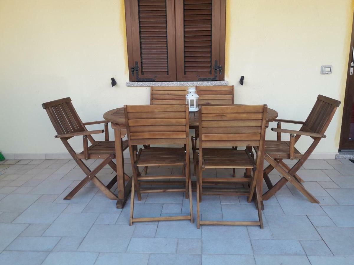 Lucrezia Apartment Valledoria  Εξωτερικό φωτογραφία