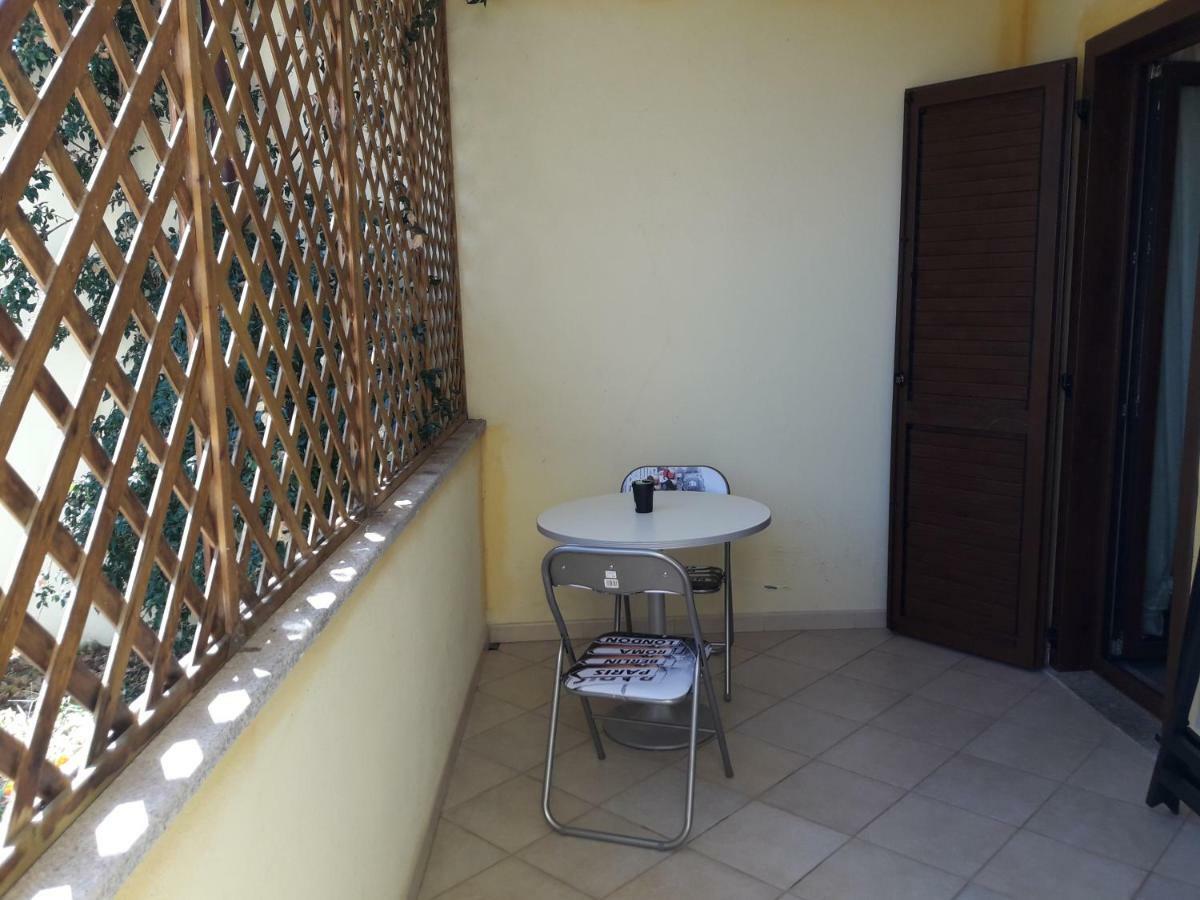 Lucrezia Apartment Valledoria  Εξωτερικό φωτογραφία