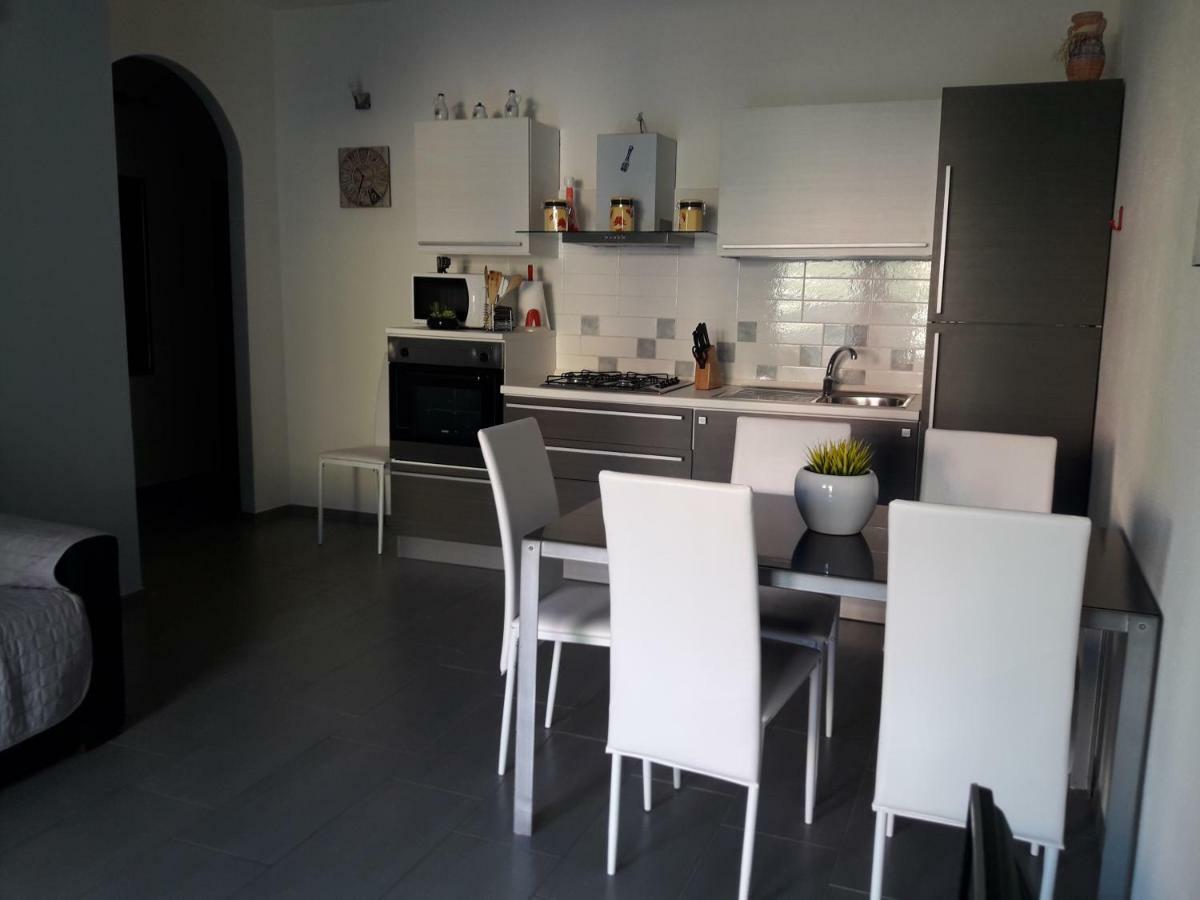 Lucrezia Apartment Valledoria  Εξωτερικό φωτογραφία