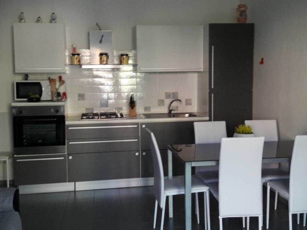 Lucrezia Apartment Valledoria  Εξωτερικό φωτογραφία